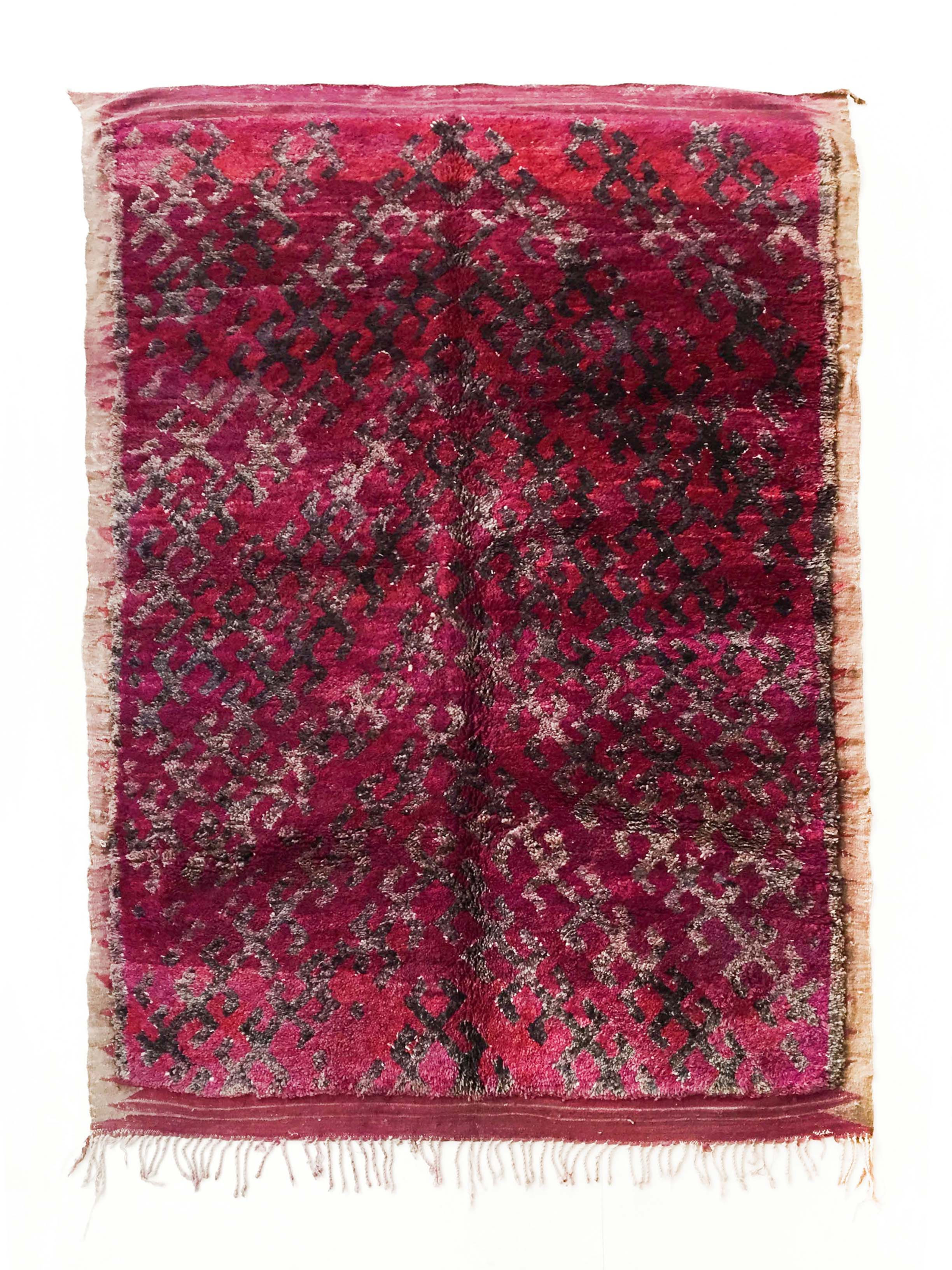 Tapis berbère ancien Beni M'guild bordeaux à motifs 2,86x1,65m