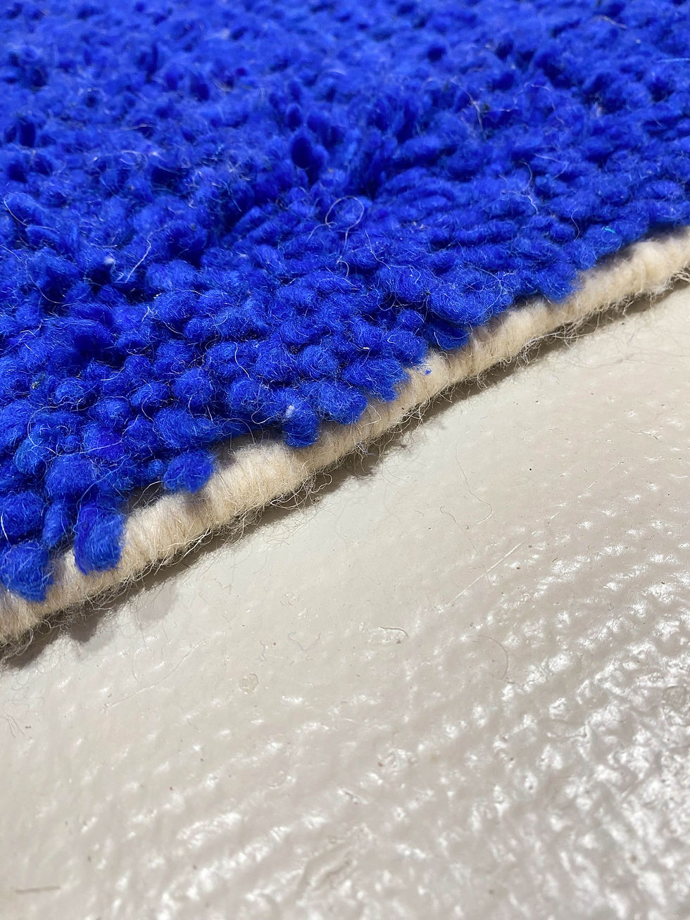 Miniature : Tapis berbère Beni Ouarain uni bleu majorelle 2,57x1,52m