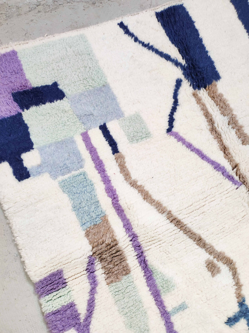 Miniature : Tapis berbère Beni Ouarain écru à motifs colorés 2,54x1,63m