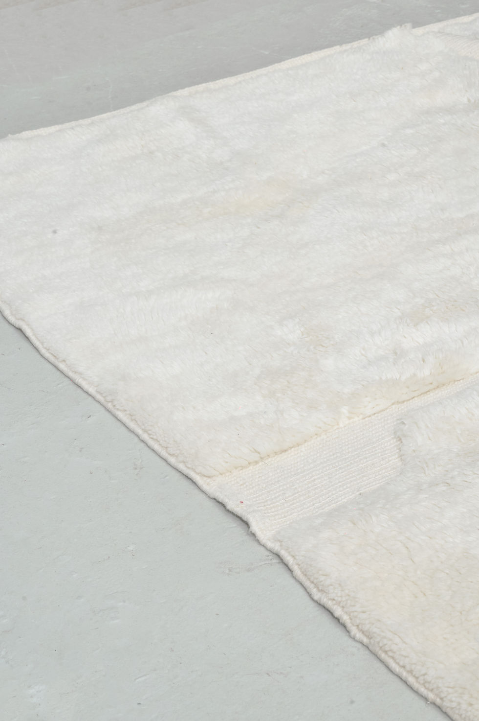 Miniatur: M'rirt Berberteppich, ecru mit gravierten Motiven, 3,04 x 2,09 m