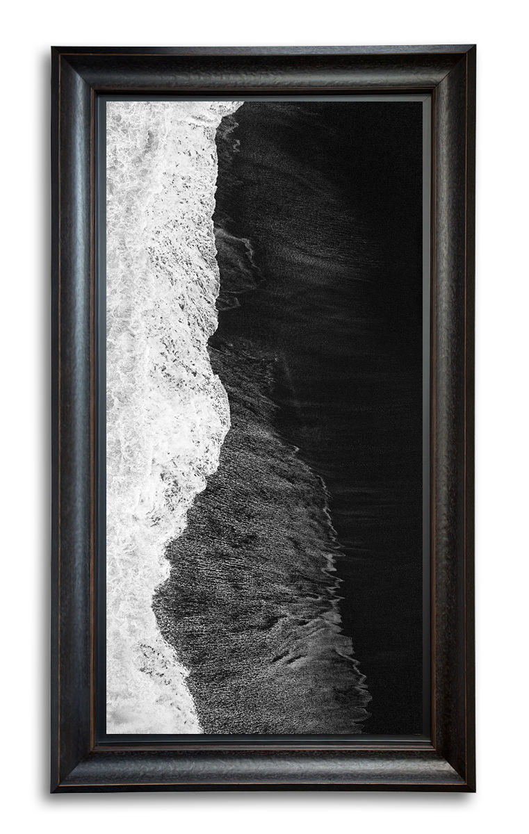 Thumbnail: Rolling into Reynisfjara
