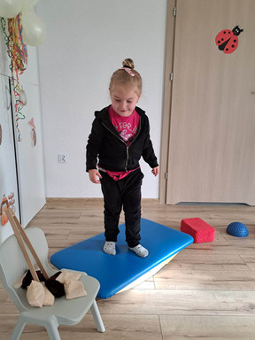 Ćwiczenia równoważne