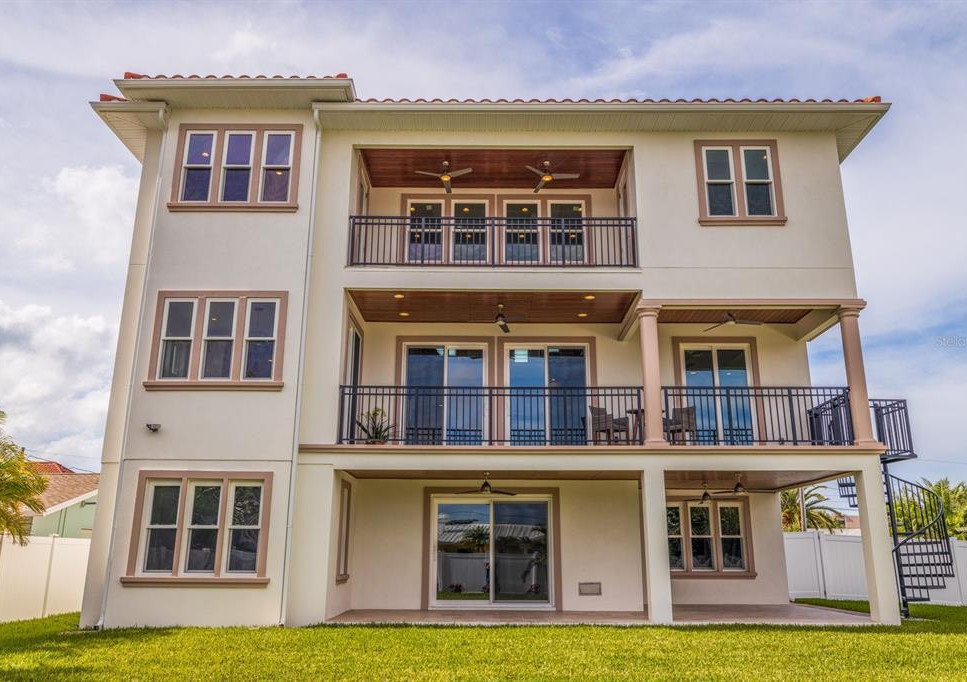 PROJECTS Uniccobuild