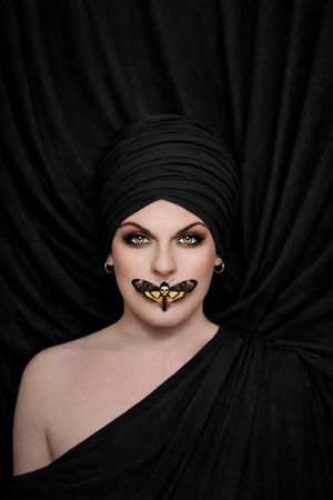 La Bas (summoning of deceased)