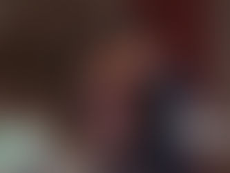 Descontrolada, Vera beija à força Artur e acaba rejeitada