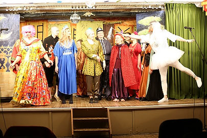 Panto Aladdin b.jpeg