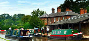 Elesmere canal and canal boats