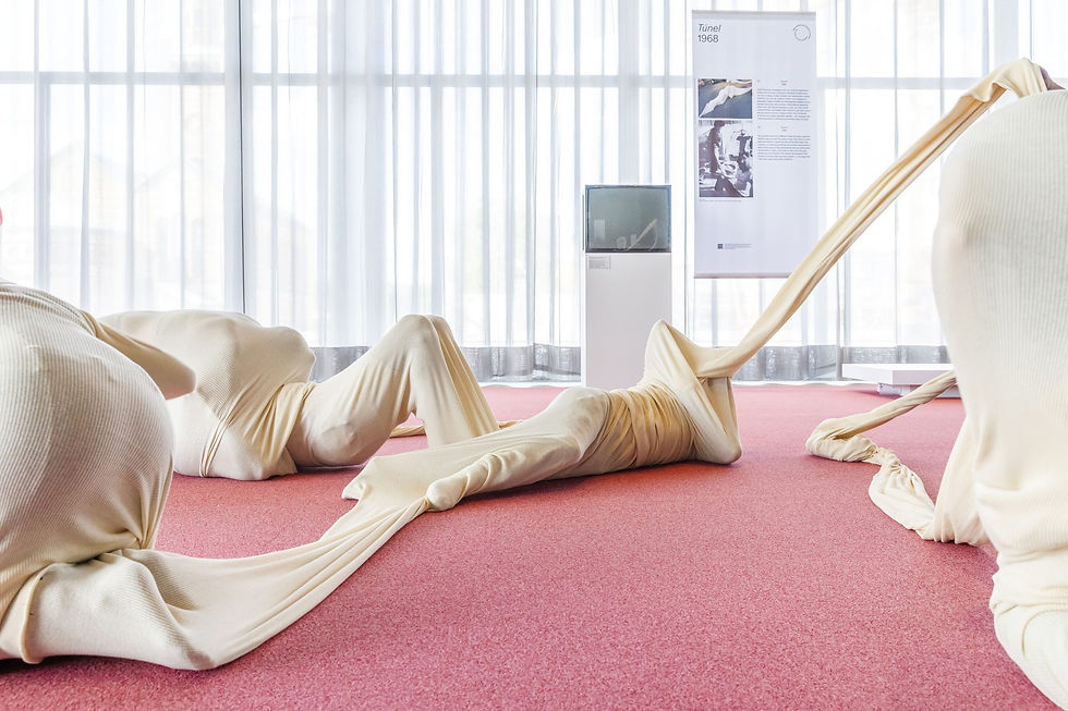 Lygia Clark. Retrospektive, installation view, Neue Nationalgalerie, 2025, © Neue Nationalgalerie – Stiftung Preußischer Kulturbesitz / David von Becker.