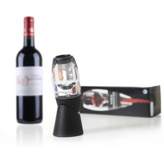 Miniatura: Creative Wine Decanter and Pourer