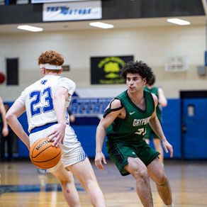 Macs Romp  Old Westbury, Advance to Skyline Semis