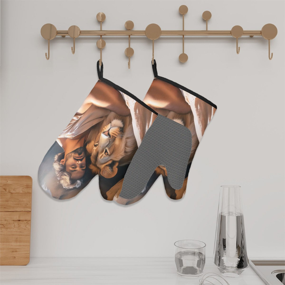 Daniel & Lions Silicone Oven Mitts Set