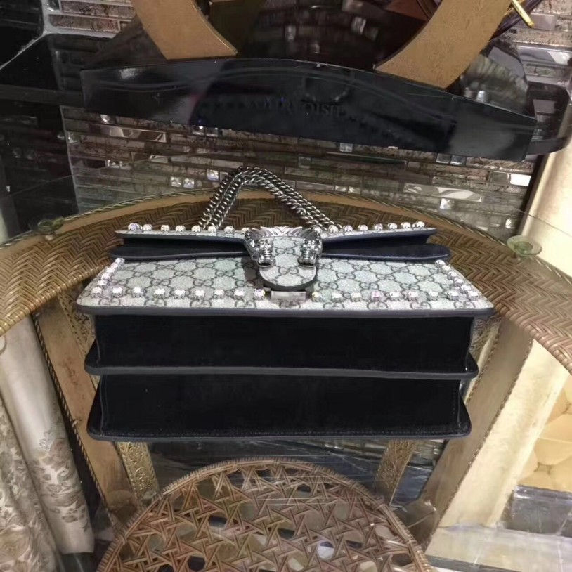 Miniaturbild: Gucci Dionysus GG Supreme Shoulder Bag