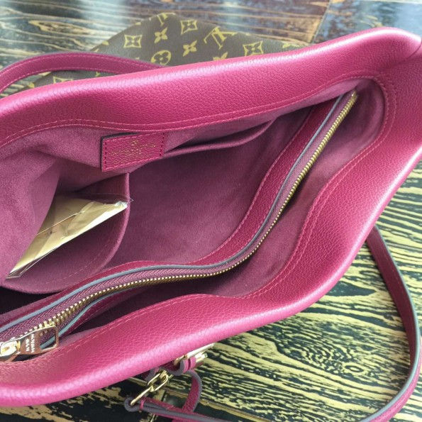 Thumbnail: LOUIS VUITTON Monogram Pallas Leather Bag