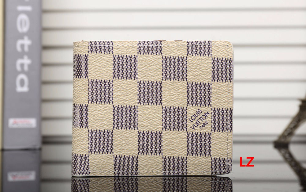 LOUIS VUITTON Monogram Canvas Wallet