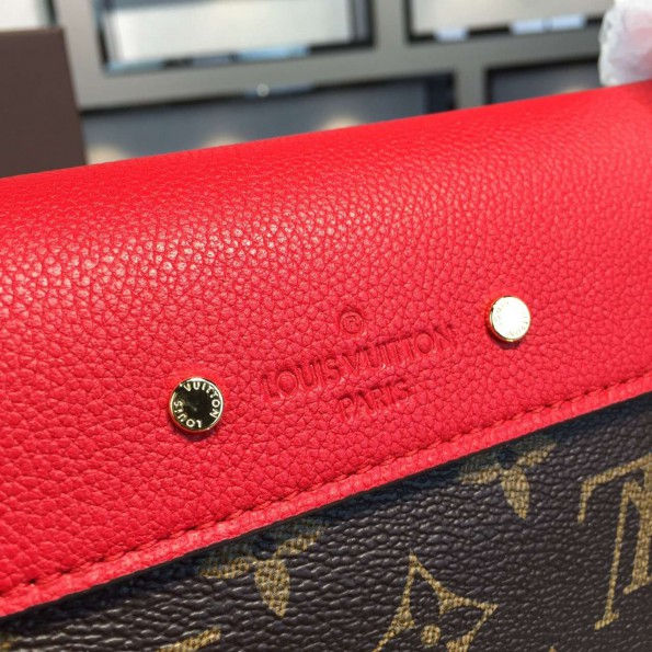 Thumbnail: LOUIS VUITTON Monogram Pallas Crossbody Leather Bag