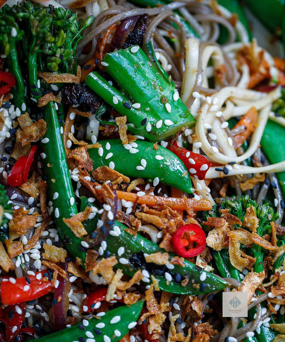 koreansk salat med nudler, kjøttfri