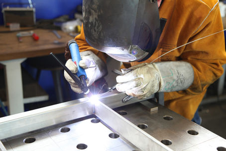 Best Uses for Stainless Steel in Sheet Metal Fabrication
