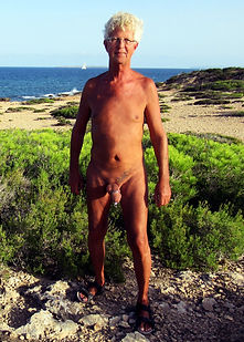 Norbert Kempe nackt auf Ibiza