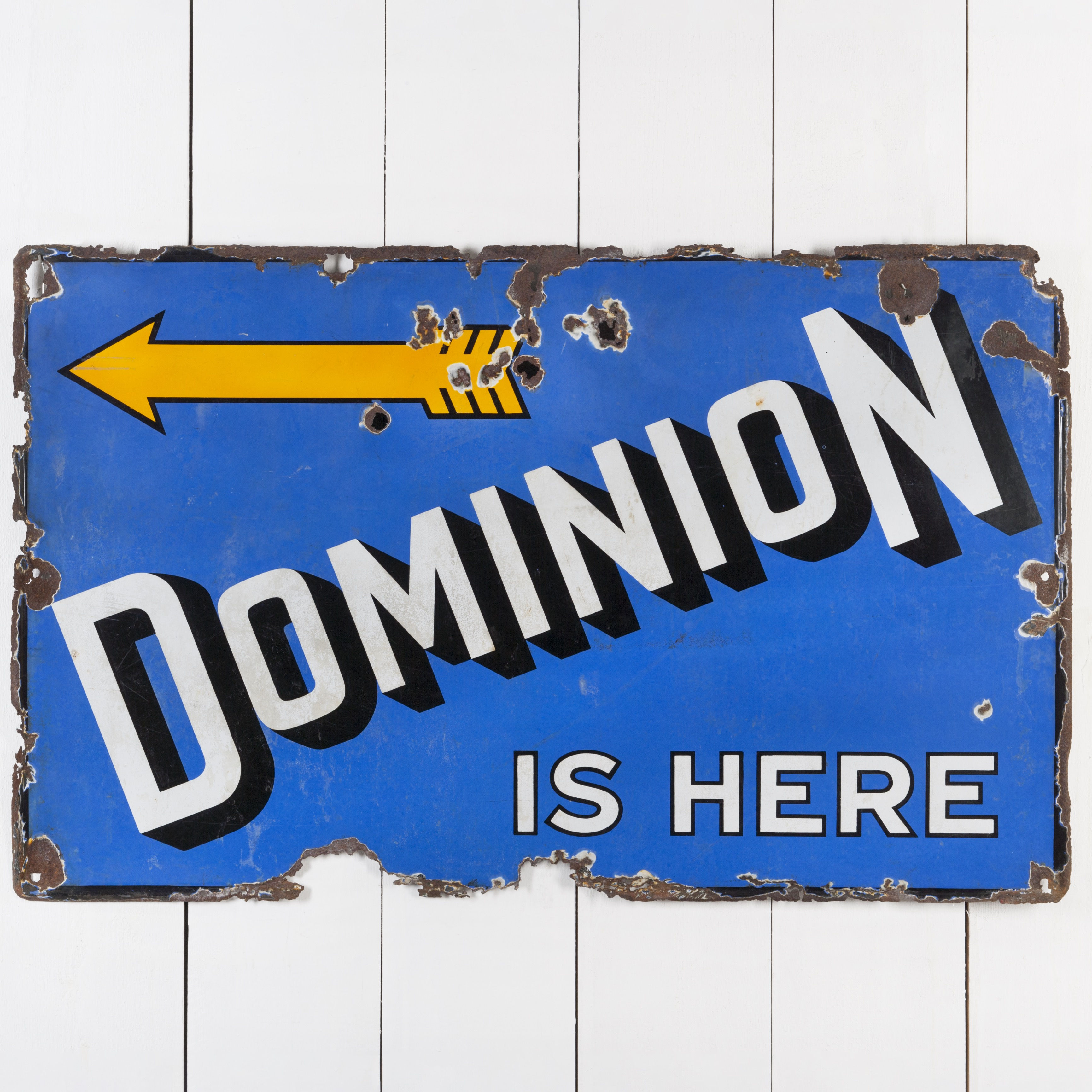 VIBRANT 'DOMINION IS HERE' AUTOMOBILIA ENAMEL SIGN