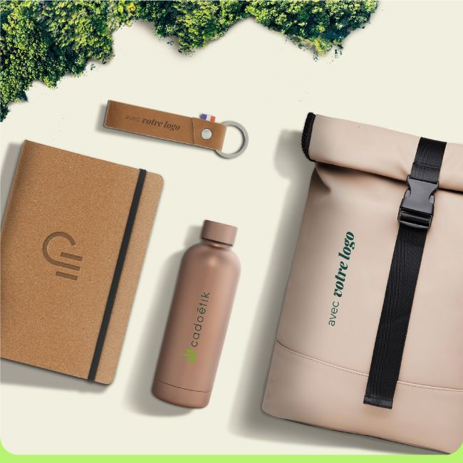 Vue rapprochée d’un panneau publicitaire imprimé sur papier recyclé