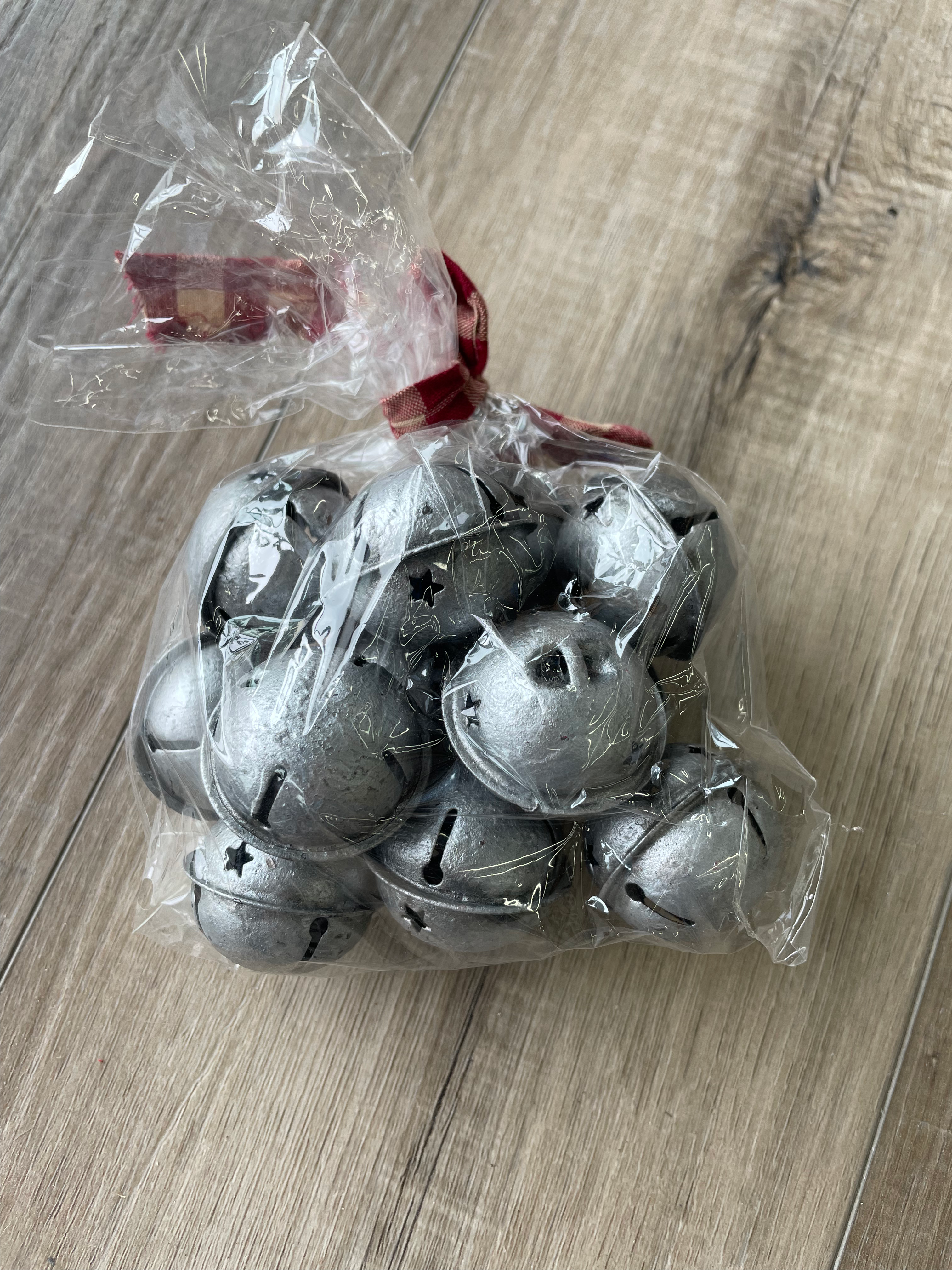 Silver Metal Christmas Bells 1.5"