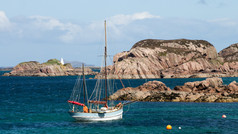Sail boat Iona.jpeg