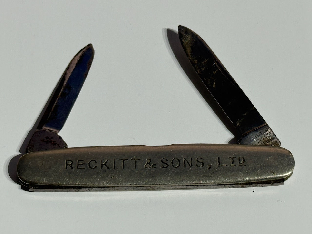 Reckitt & Sons Ltd Brasso Metal Polish Advertising Penknife