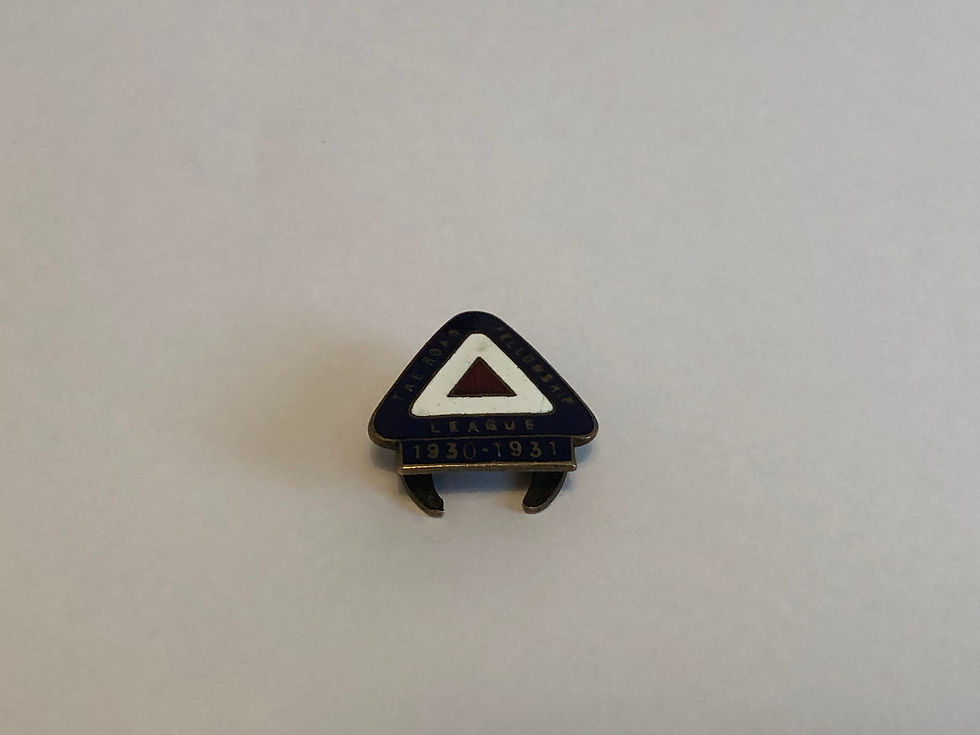 1930-1931 The Road Fellowship League Enamel Badge