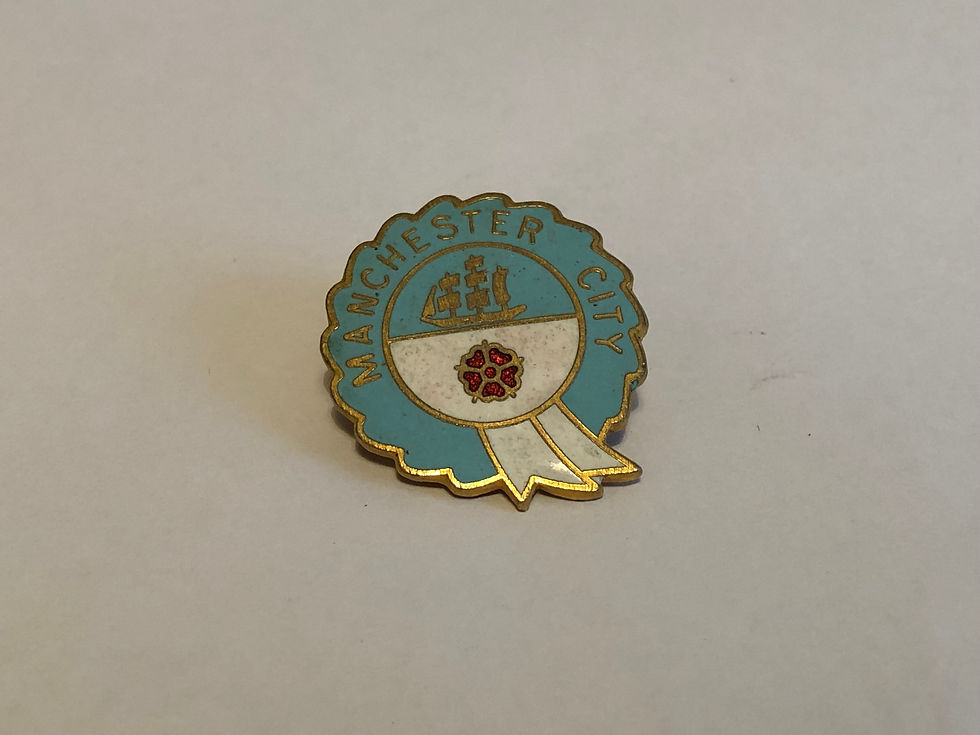 Vintage Manchester City Rosette Style Enamel Badge