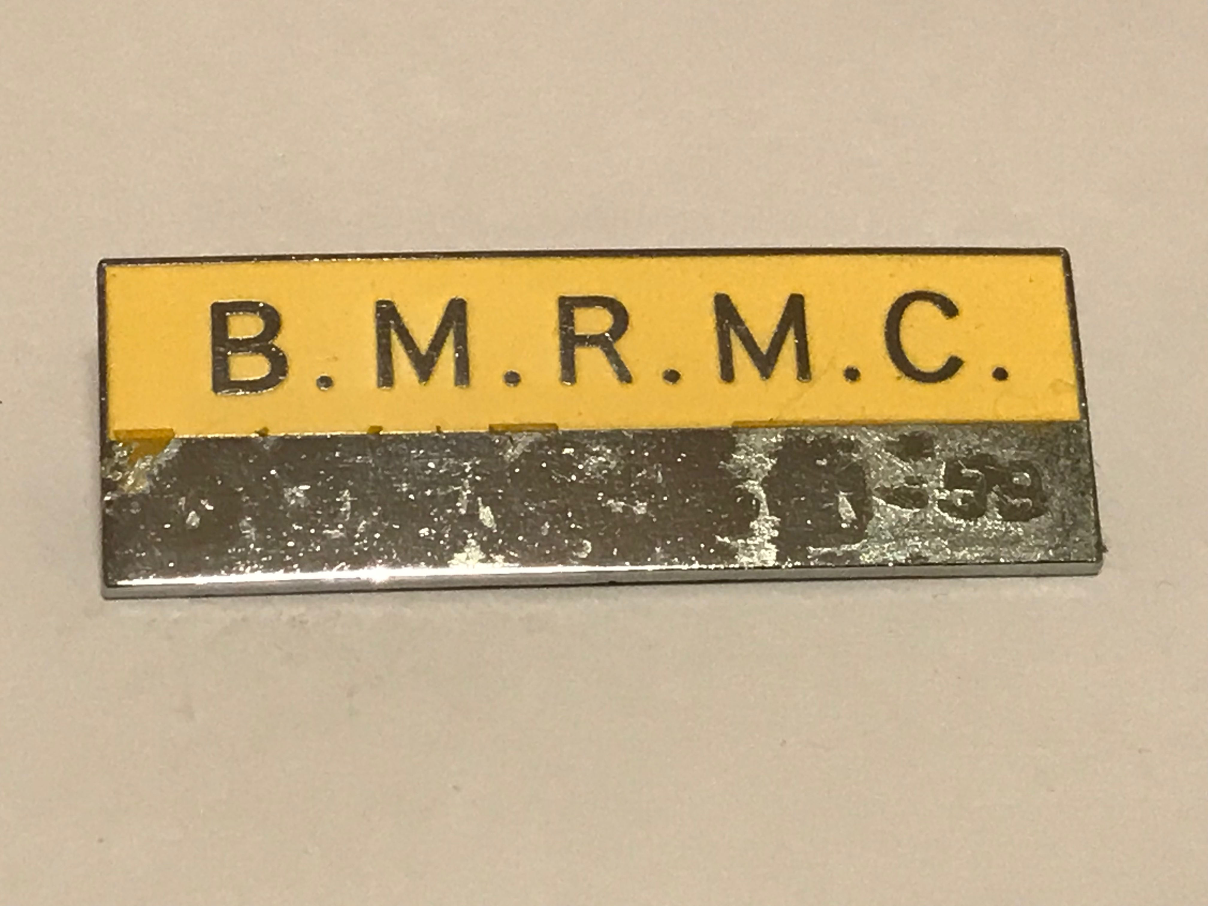 Vintage British Motor Racing Marshals Club Enamel Name Badge Front