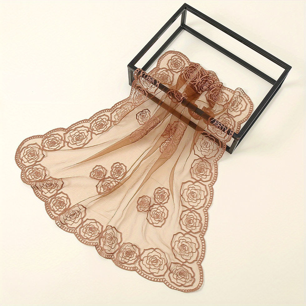 Miniature : Foulard casual carré avec broderie bohème.