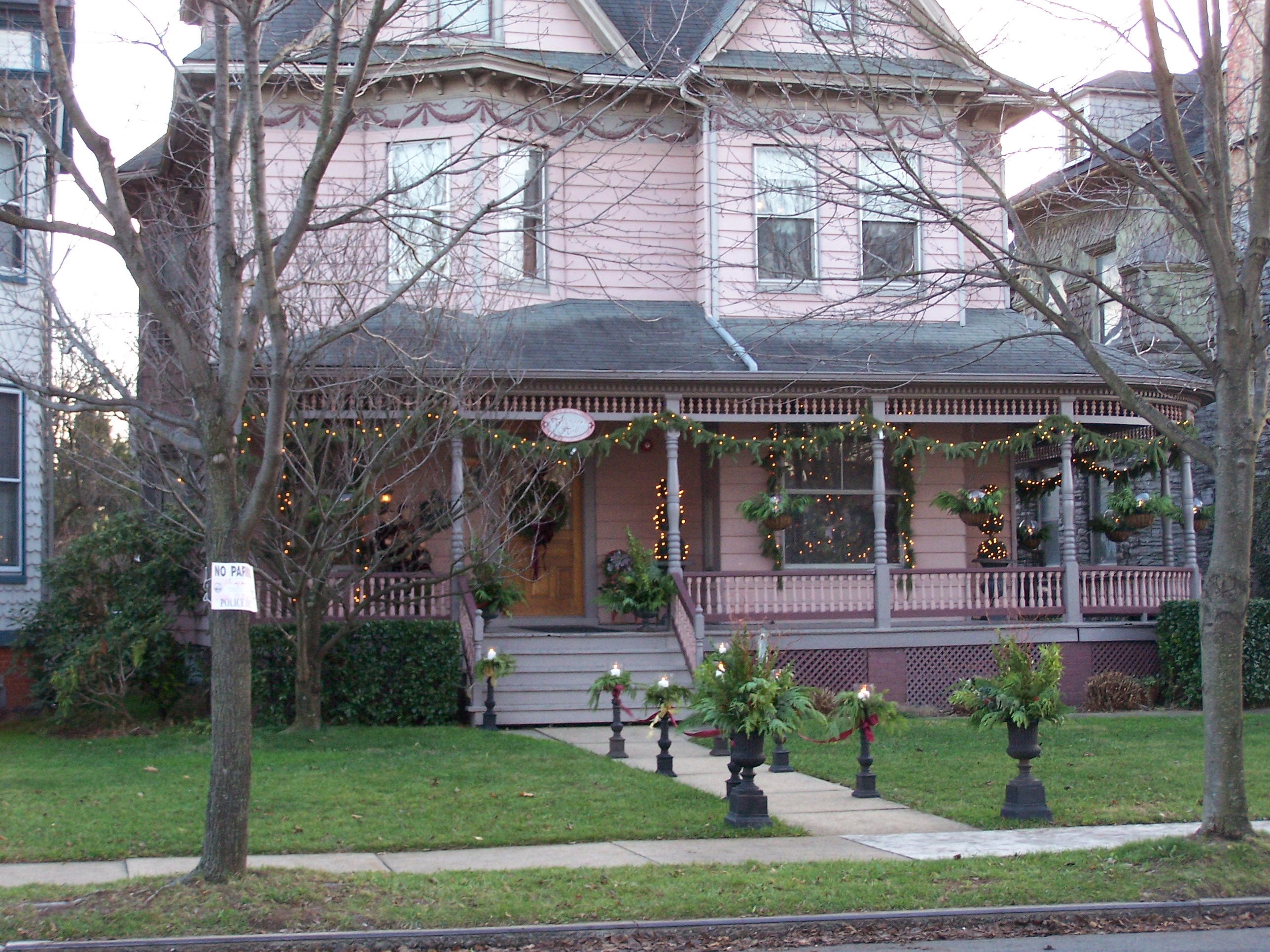 Hollerstown Hill,Bed and Breakfast,Downtown Frederick Maryland