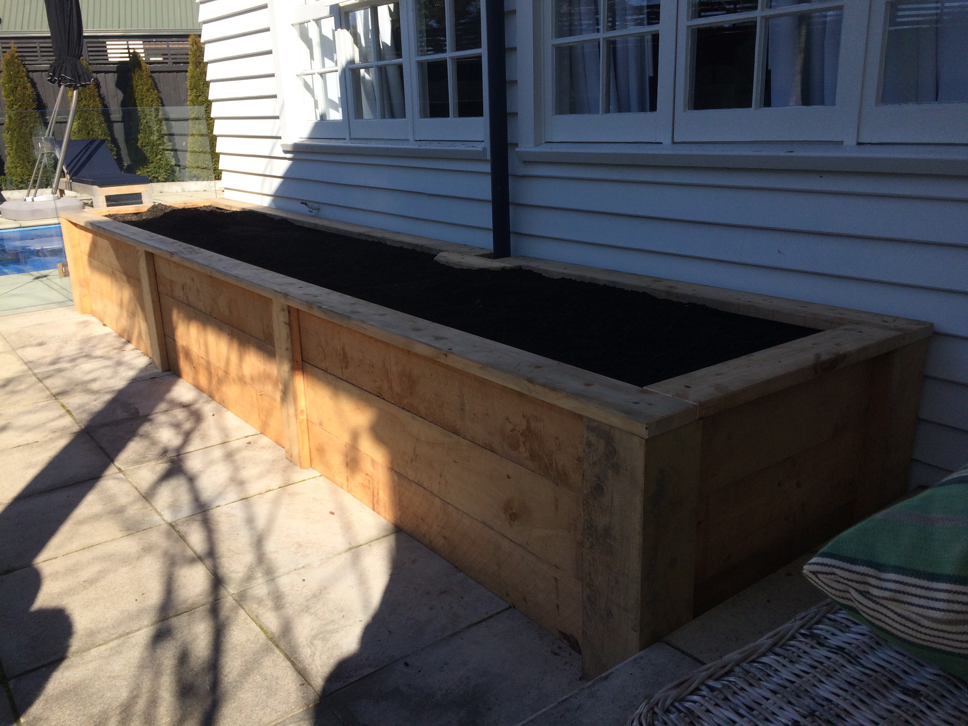 Macrocarpa Planter Box