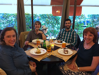 Dîner à Paris