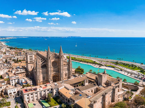Hero Image of panoramic view of Mallorca related to the blog post "The magic of Mallorca: The idyllic island being discovered by American travellers"