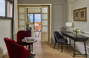 Fonteverde_Suite-Eleonora-da-Toledo_Living-Room-View.webp