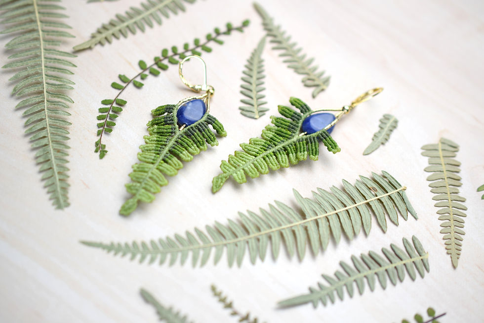 Miniature : Boucles d'oreilles - Fougère - Perles sodalite