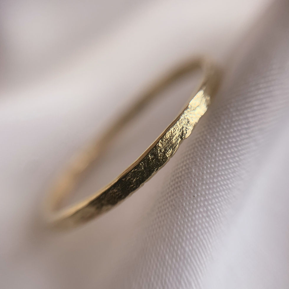 Thumbnail: Slim 18ct yellow gold Rustic ring