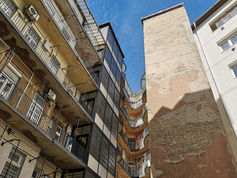 Eladó a bérlakás! - Önkormányzati lakásokat, irodákat, tárolókat ver dobra a Pikó-féle városvezetés