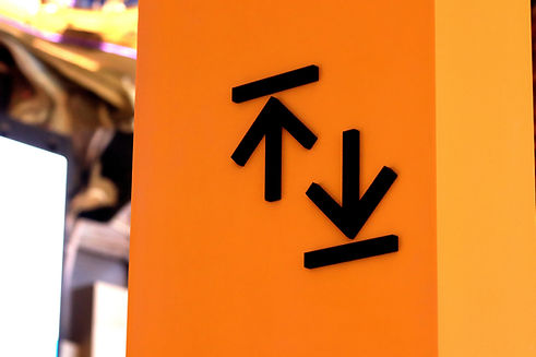 column directional signage
