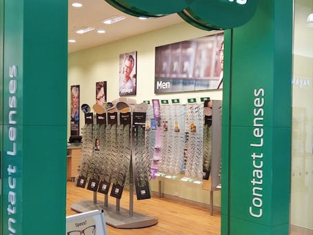Custom Hanging Signs for Shops — Durable Designs to Boost Visibility and Brand Identity