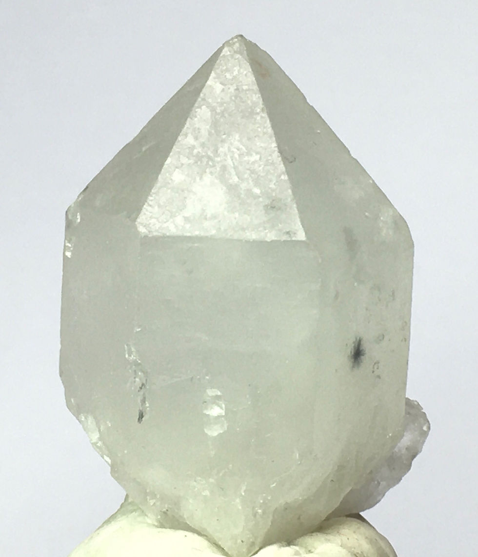 Thumbnail: Hollandite Star Quartz