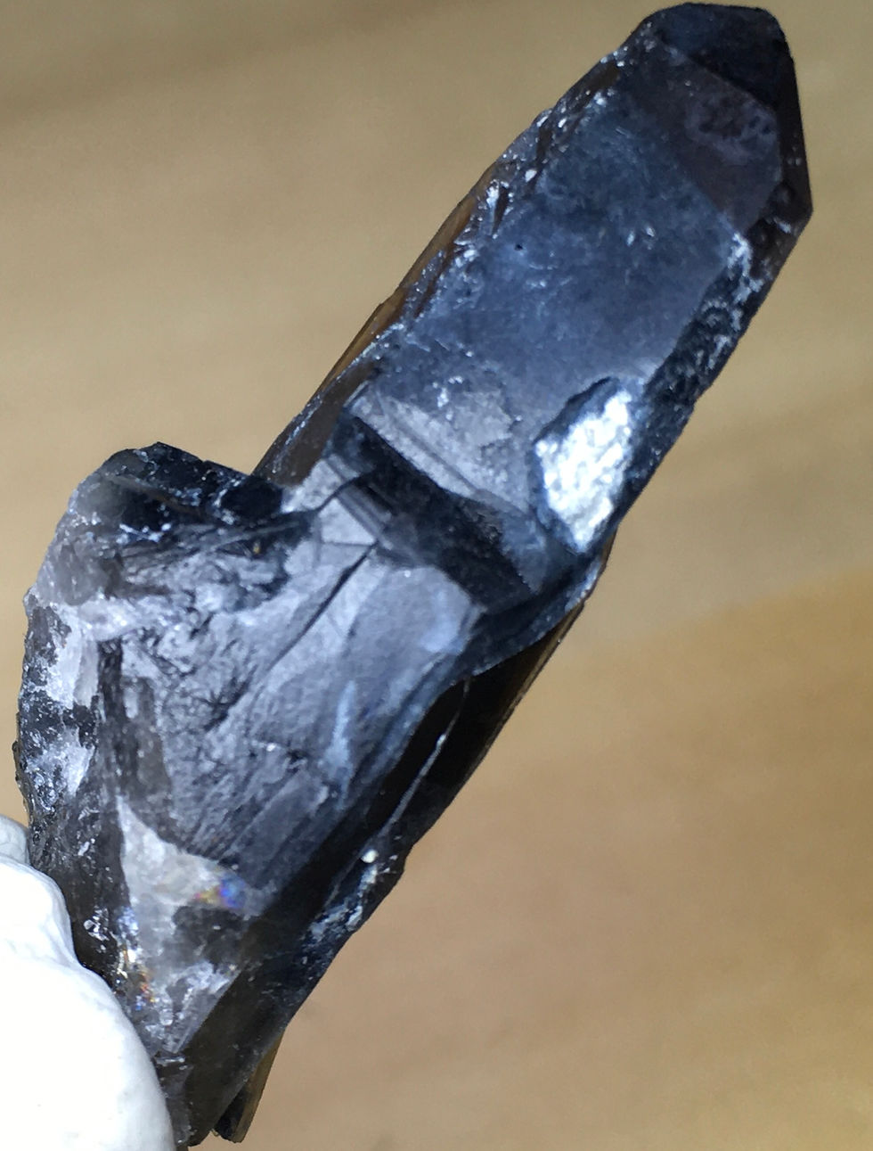 Thumbnail: Riebeckite Included Quartz 