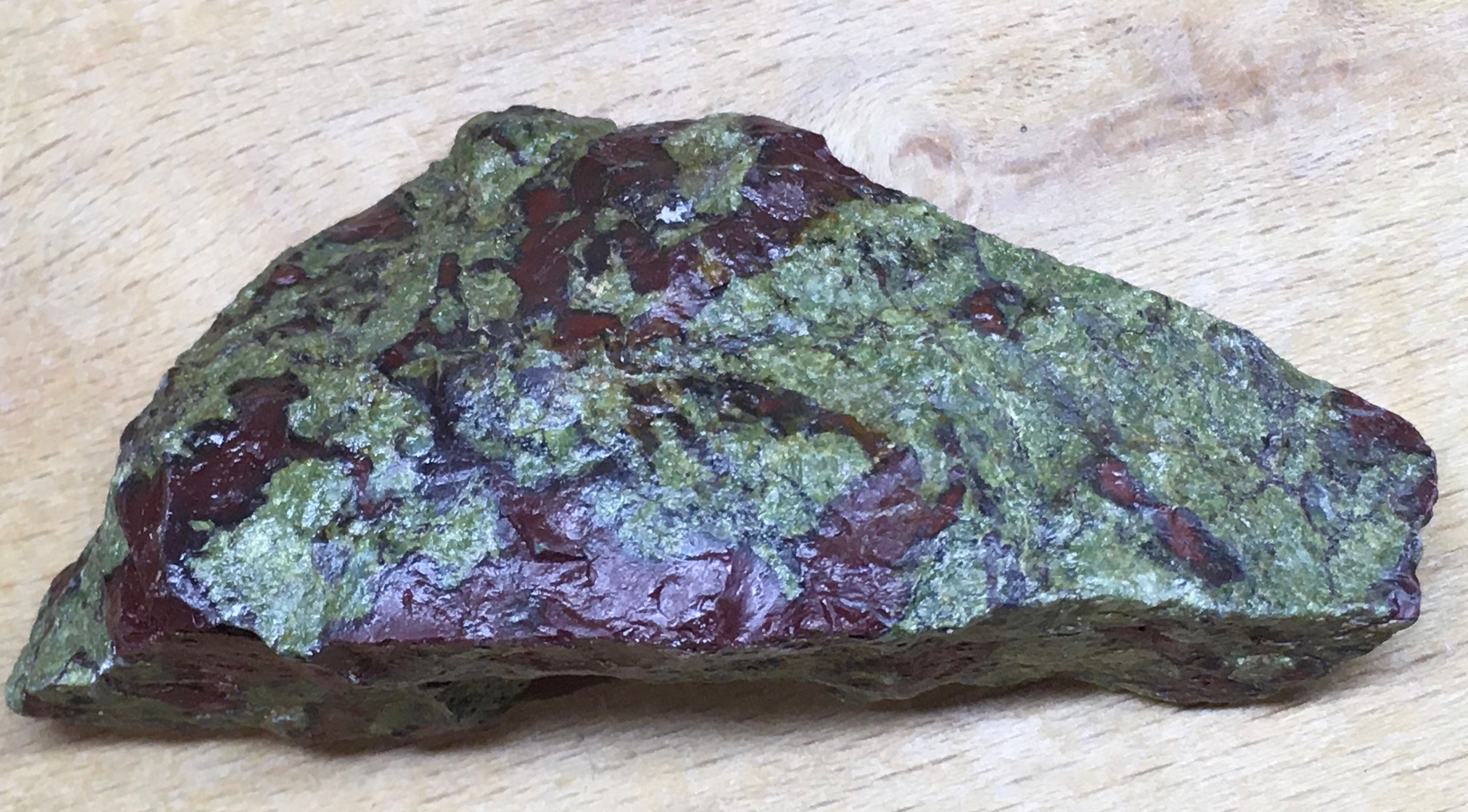 Bastite / Dragon Stone
