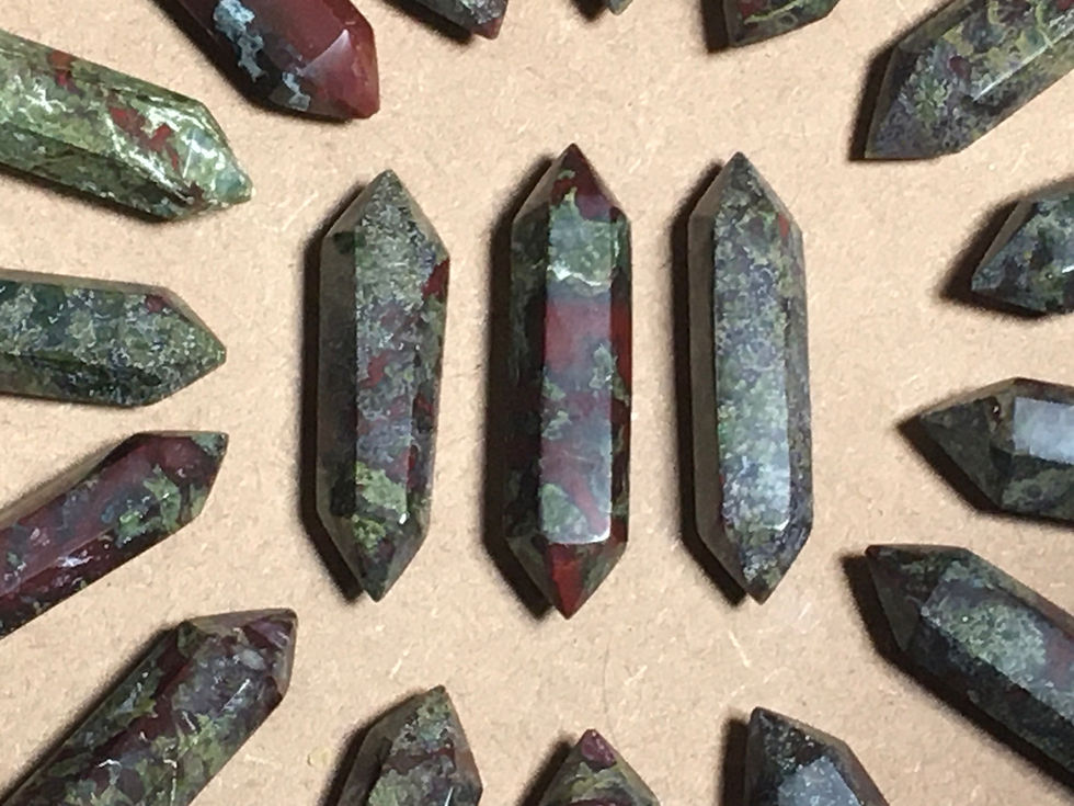 Thumbnail: Dragon Stone - Bastite