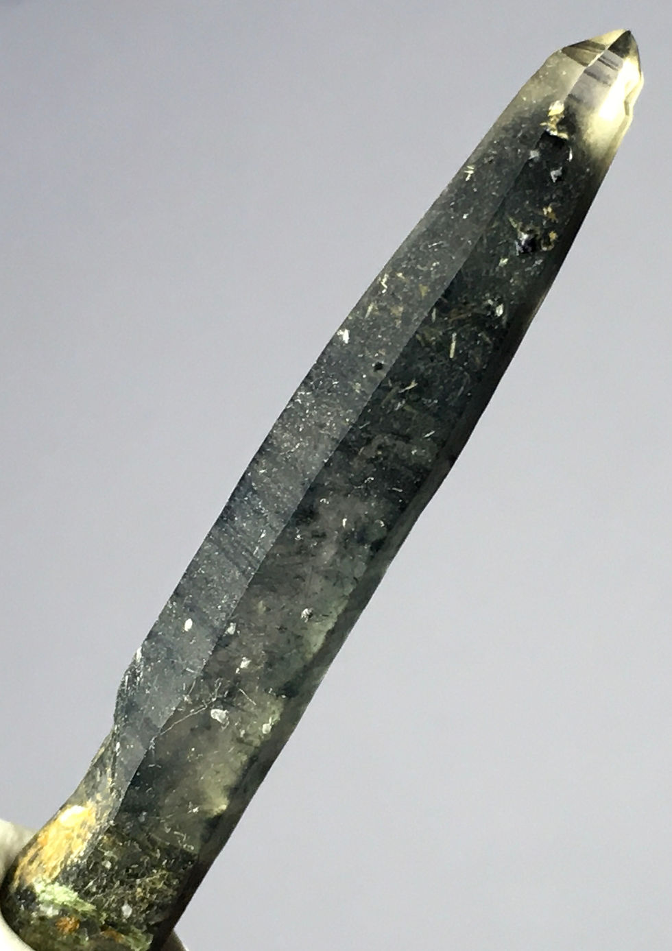 Thumbnail: Reibeckite Included Quartz 