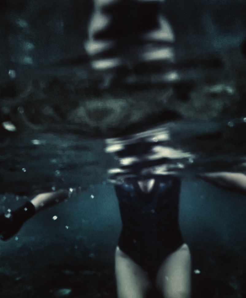 Photographie creative underwater Joëlle Bertoncini Lac Léman