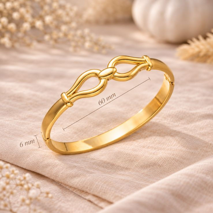 Bangle Sofia - Goudkleurige stainless steel armband | Mijn Juweeltjes