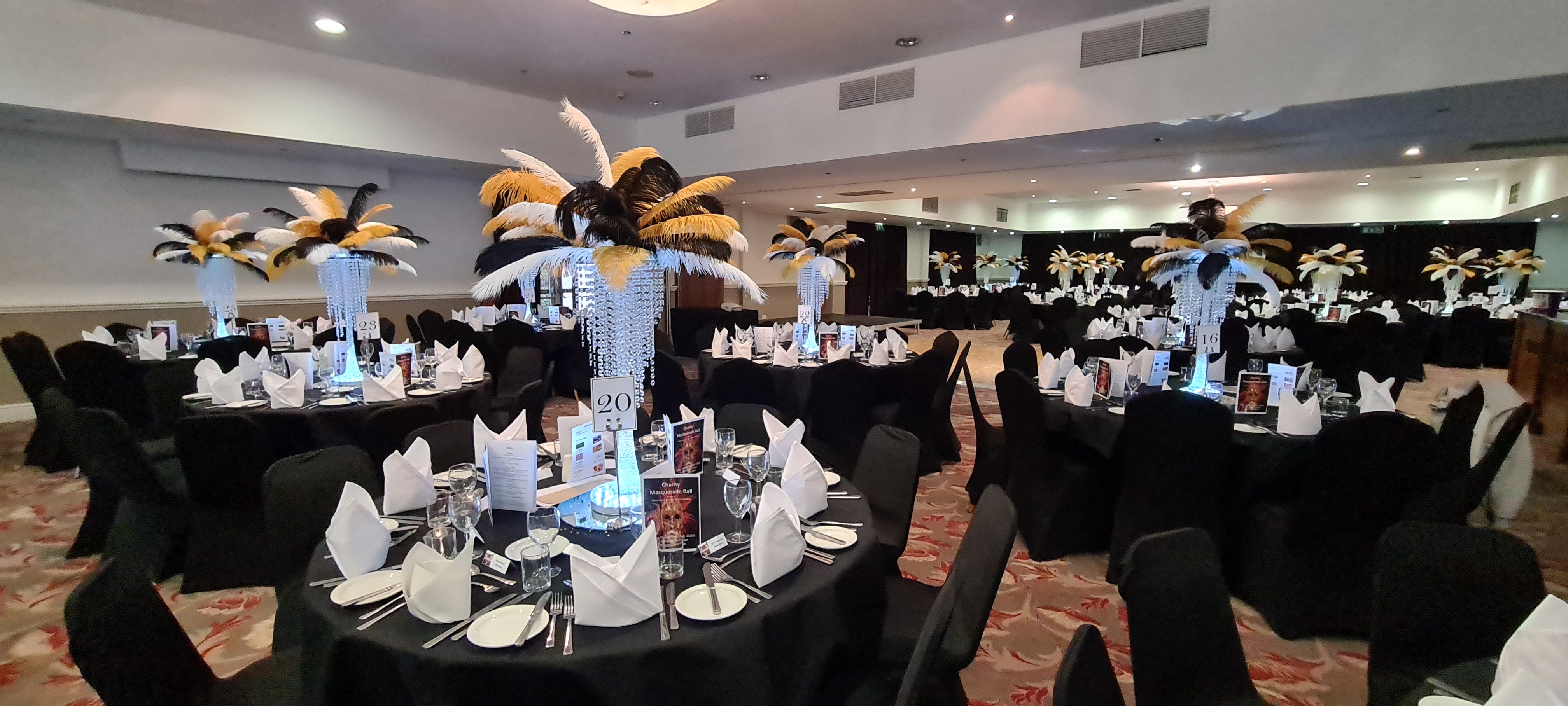 White, Black & Gold Ostrich Feather Centrepiece