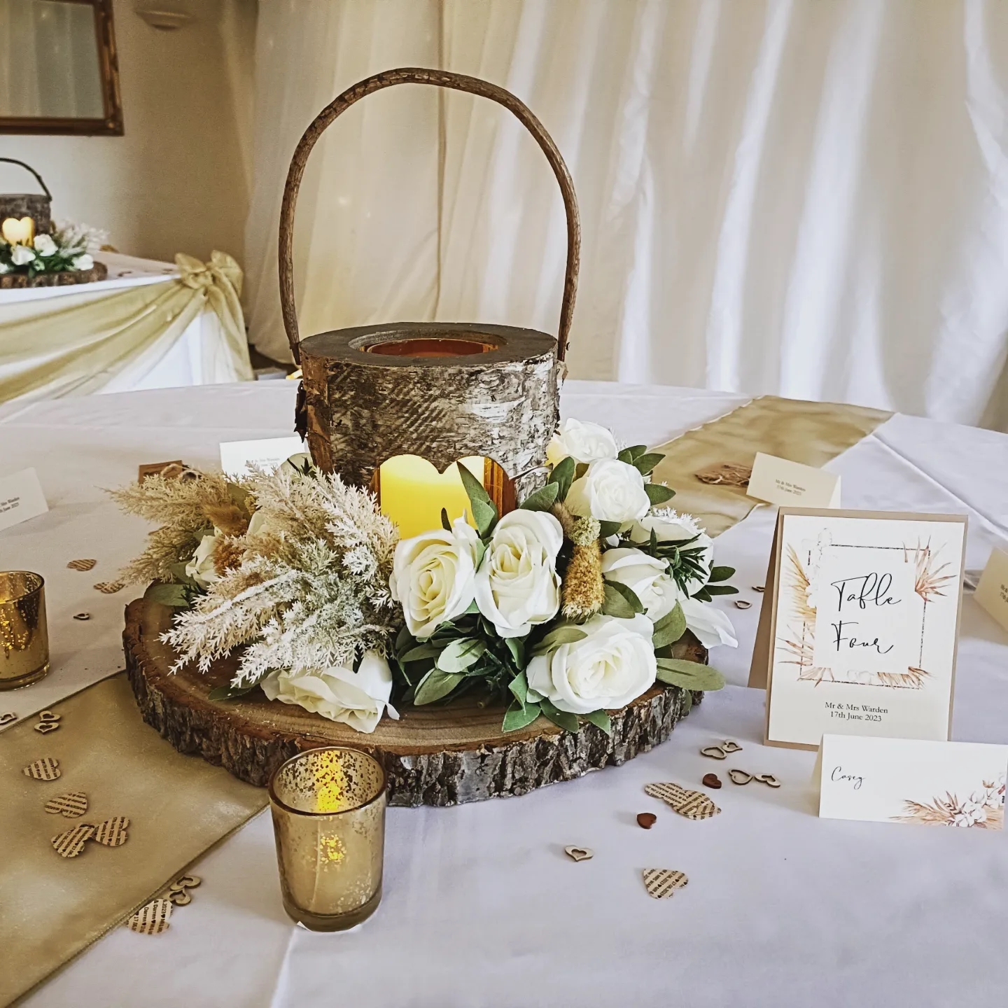 With Cream Rose & Pampas Wreath